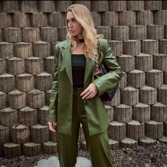 Zara 2 pcs Faux leather blazer + pants - Picture 9 of 16